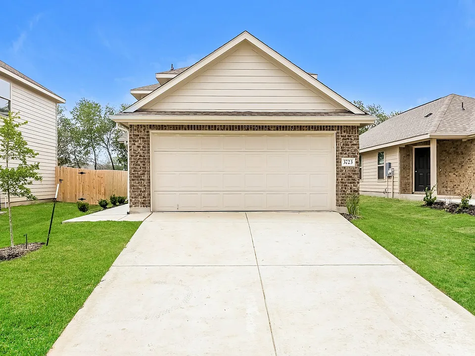 3723 Somers Crst