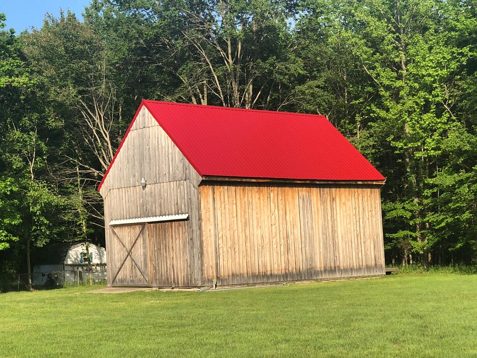 Beautiful classic barn
