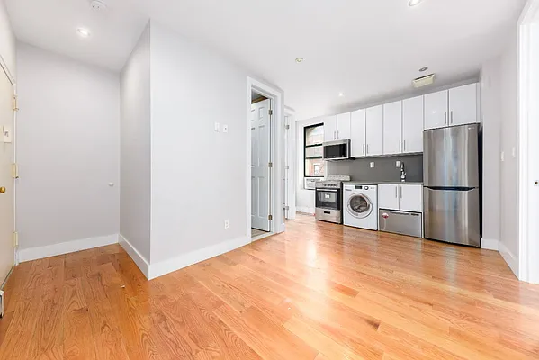 Rented by Keyo  | media 31