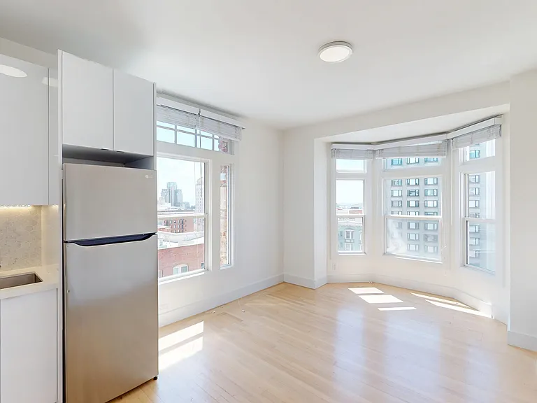 865 Sutter St #508 — Photo 5