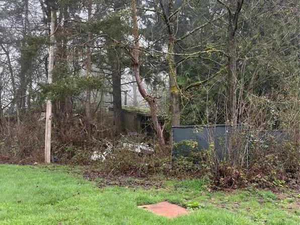 3312 13th St SW, Puyallup, WA 98373