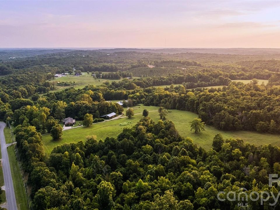 1st image of 2555 Biggers Rd