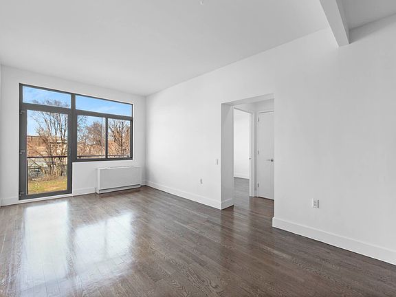 4th image of 836 Bergen St APT 306