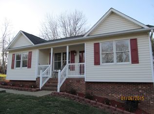 187 Oak Ridge Pl, Mount Airy, NC 27030