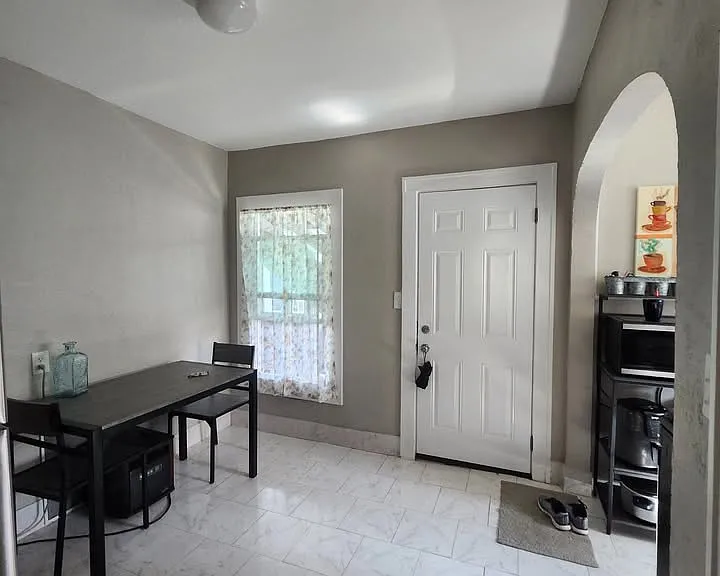 111 S Grandview Ave #2 — Photo 2