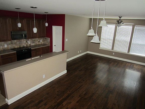 Open floor plan liviing