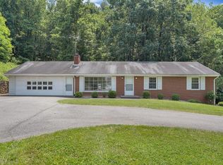 5865 Cotton Hill Rd, Roanoke, VA 24018