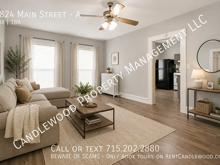 1824 Main St #A — Photo 2