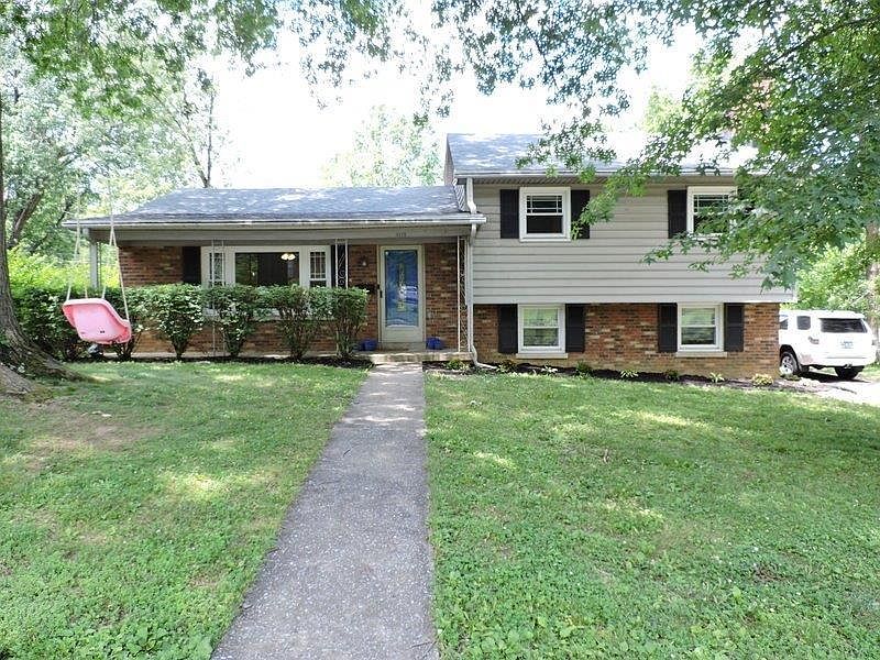 1113 Gainesway Dr, Lexington, KY 40517 Zillow