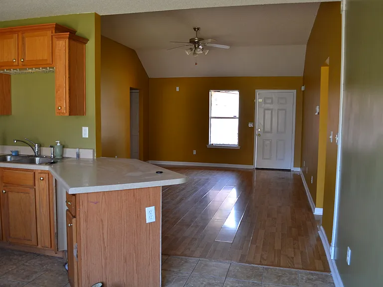 6442 Palace View Ln — Photo 8