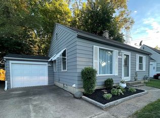 54 Floyd St SW, Wyoming, MI 49548