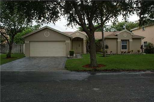 1st image of 4786 NW 14th St