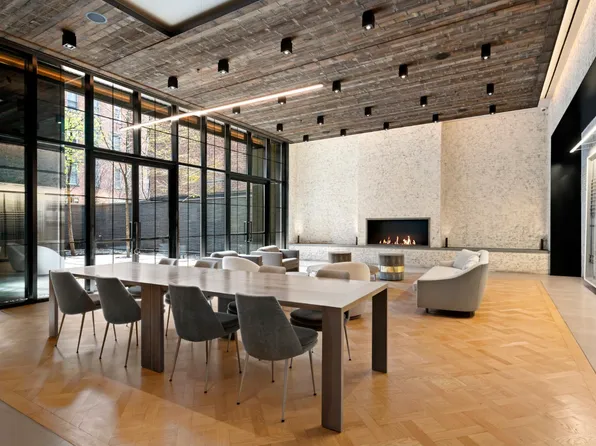 959 1st Avenue image 16 of 17