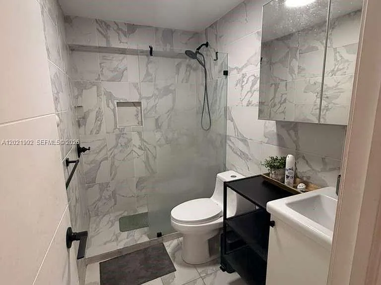 26 Diplomat Pkwy #2214 — Photo 7