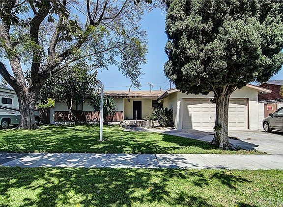2nd image of 3141 W Vallejo Dr