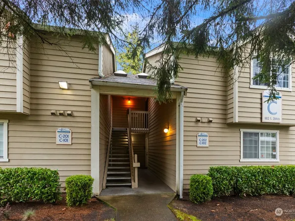 1812 S 284th Lane #C202, Federal Way, WA 98003