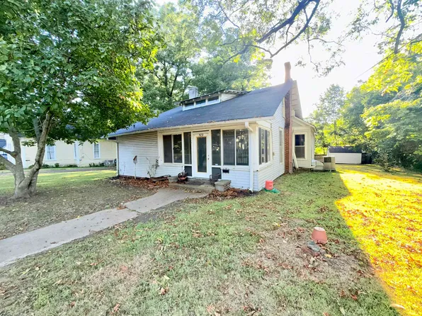 509 S College St, Covington, TN 38019