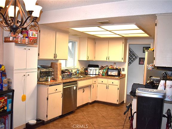 3rd image of 21021 Geronimo Rd