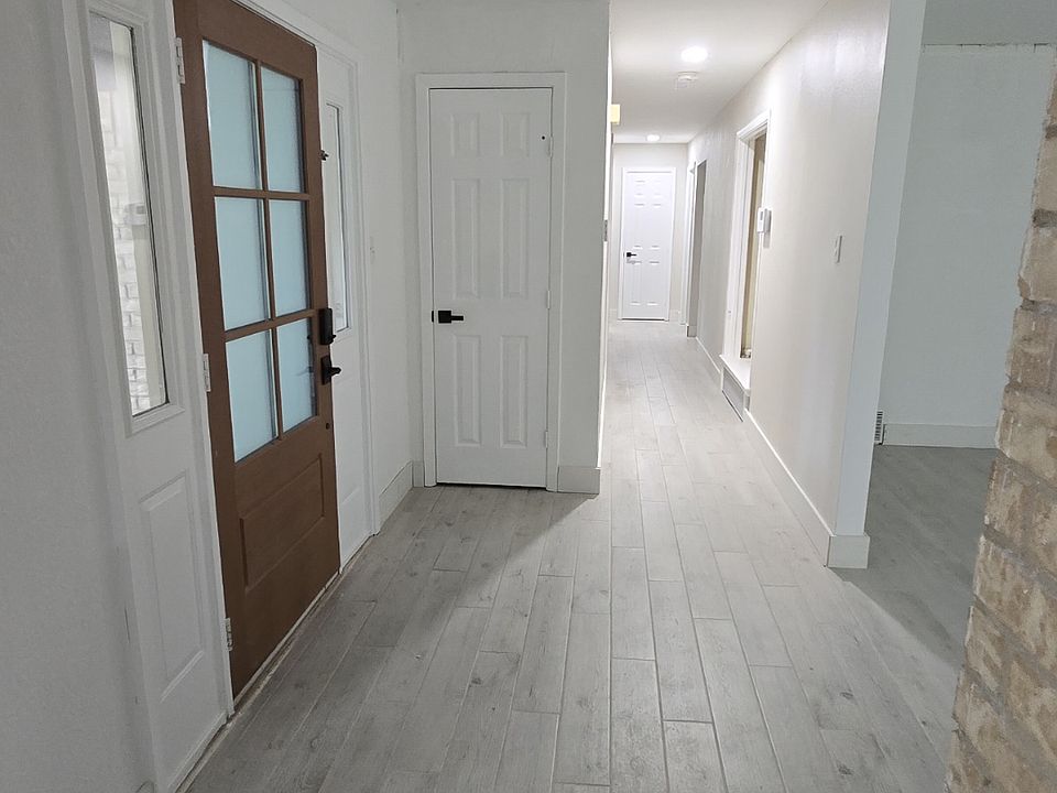 1st image of 7317 Yolanda Dr