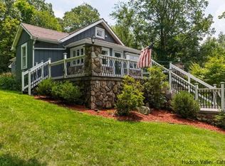 155 Milton Cross Rd, Highland, NY 12528