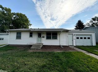 104 2nd Ave, Audubon, IA 50025