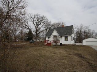 416 E Grove St NE, Wheatfield, IN