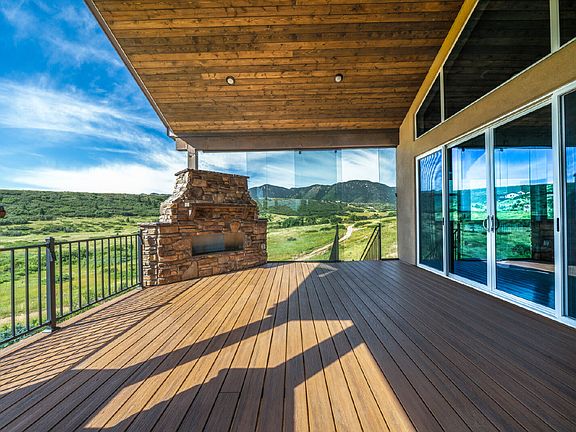 5th image of 3373 Forest Lakes Dr
