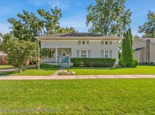 306 E Kent St, Grand Ledge, MI 48837