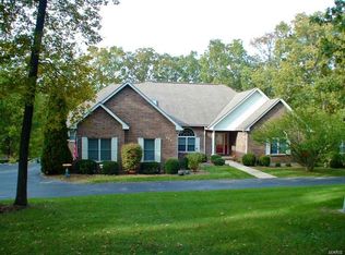 303 Winchester Dr, Rolla, MO 65401