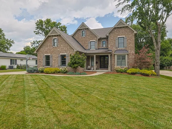 9750 Zig Zag Rd, Cincinnati, OH 45242