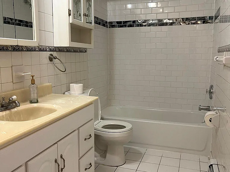 113 Cricket Ln — Photo 12