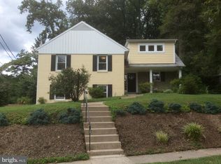 5300 Cromwell Dr, Bethesda, MD 20816