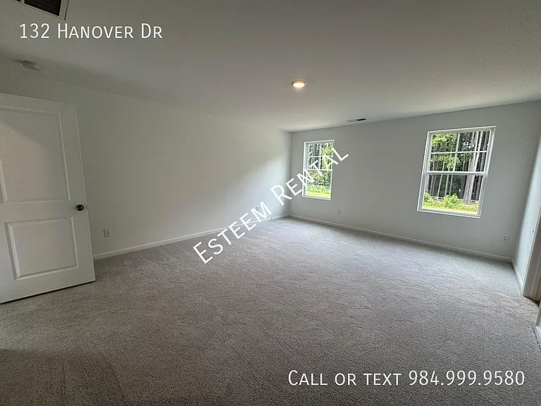 132 Hanover Dr — Photo 26