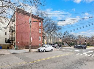 258 9th St FLOOR 3, Jersey City, NJ 07302
