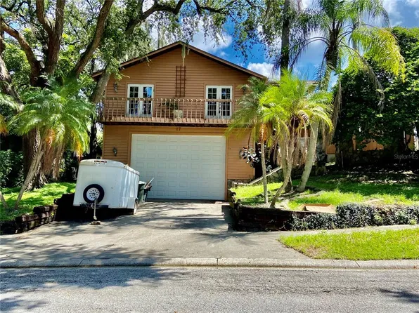 17 Pinewood Cir, Safety Harbor, FL 34695