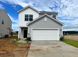 1018 Carriage Wood Cir, Ridgeville, SC 29472