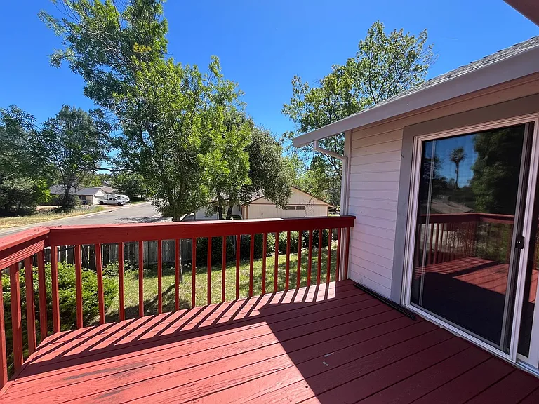 1905 Kinvarra Way — Photo 13