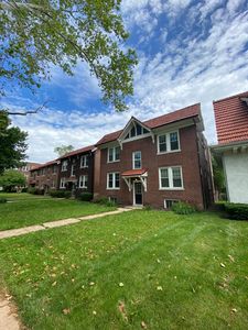 6265 Cates Ave APT 2E, Saint Louis, MO, 63130