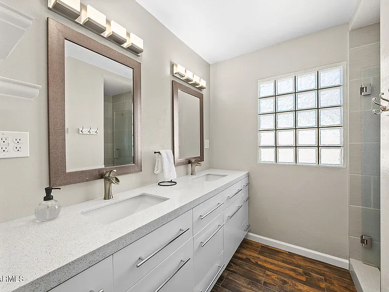 14436 N Coral Gables Dr — Photo 24