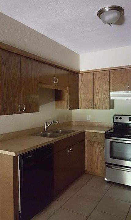 2nd image of 8723 E Moonrise Ln