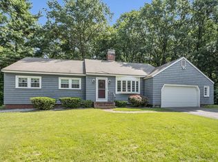 19 Beaver Dam Dr, Westford, MA 01886