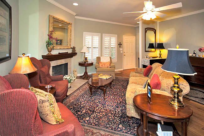 1st image of 100 W El Prado Dr APT 315