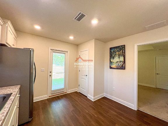4th image of 8821 Smiley Ct