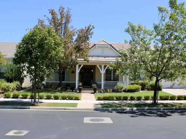 2722 Oakley St, Bakersfield, CA 93311