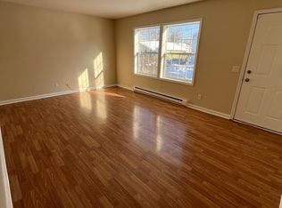 27 Thomas St, New Britain, CT 06051