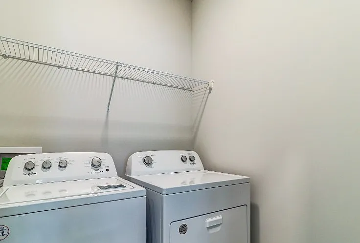 Brighton Park Apartments — Photo 27