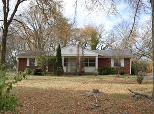 3003 Mavert Dr, Nashville, TN 37211