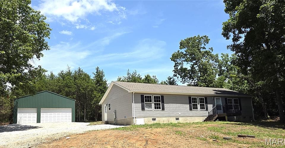 1st image of 3908 Flucom Rd