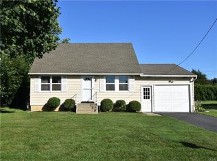 1349 Green Trl, Easton, PA 18040