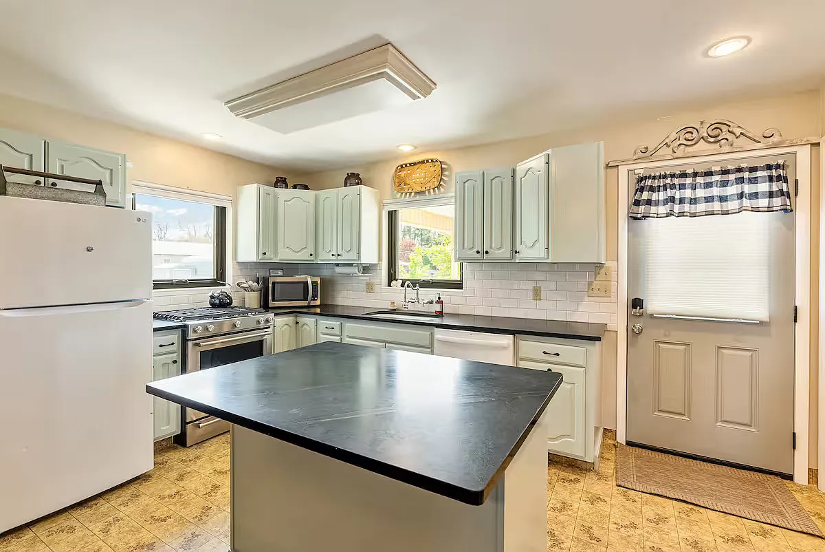 N 200th St W, Lehi — Photo 3